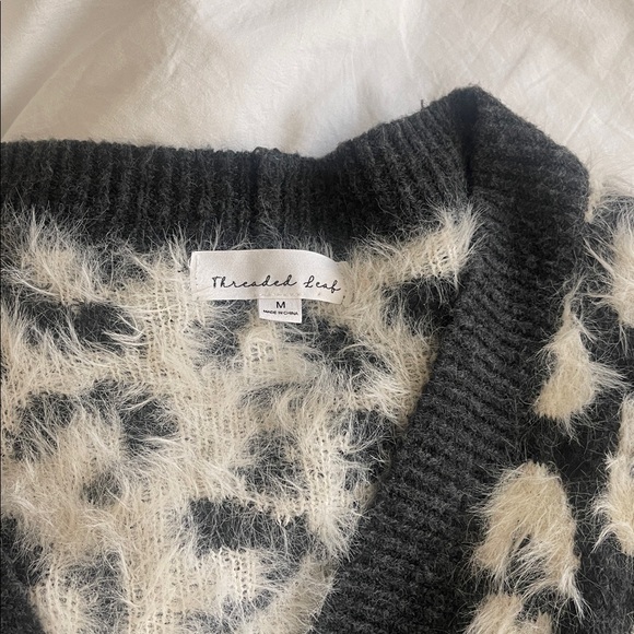 Grey and  White spotted Fuzzy Cardigan - Picture 4 of 6